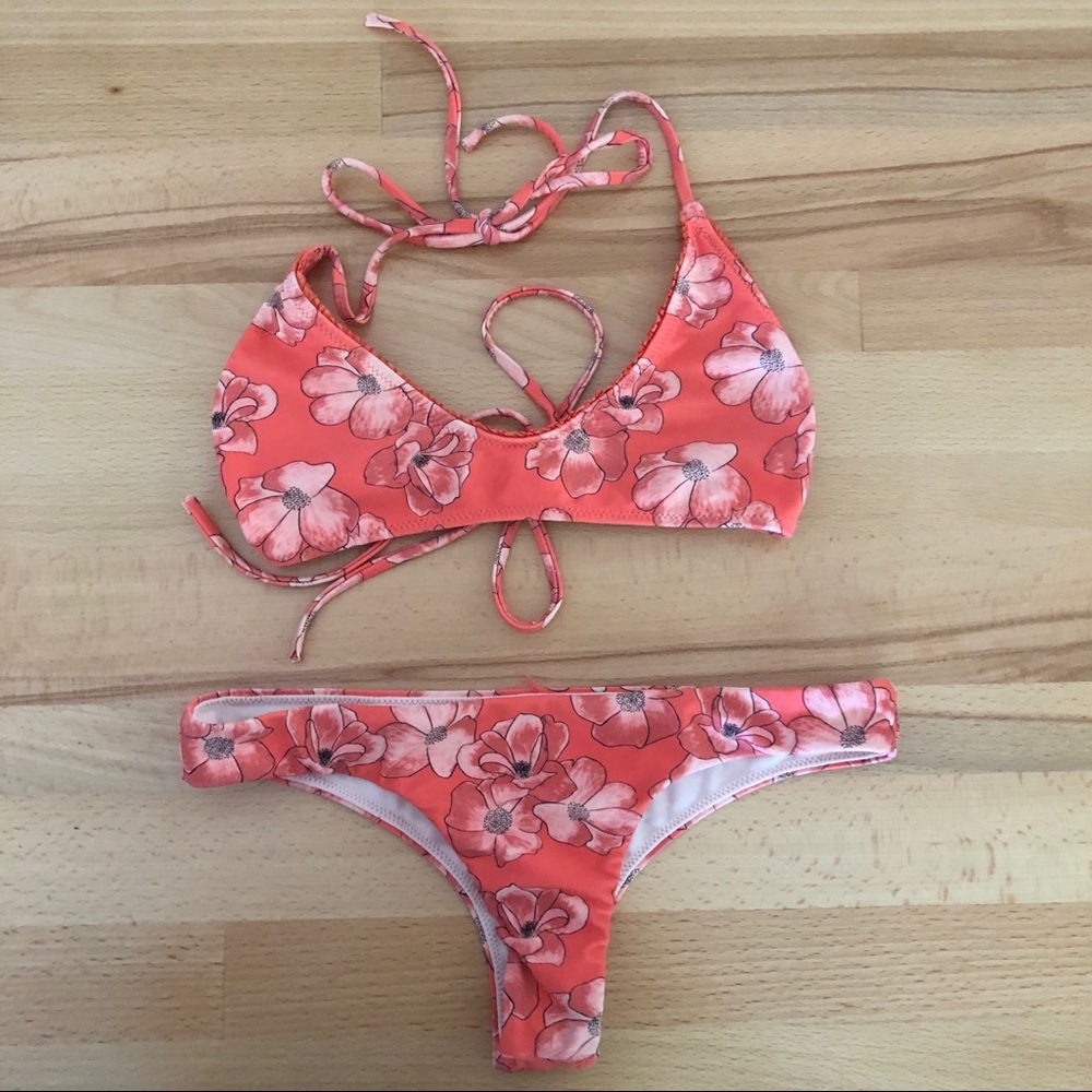 Amuse Society Bikini Set